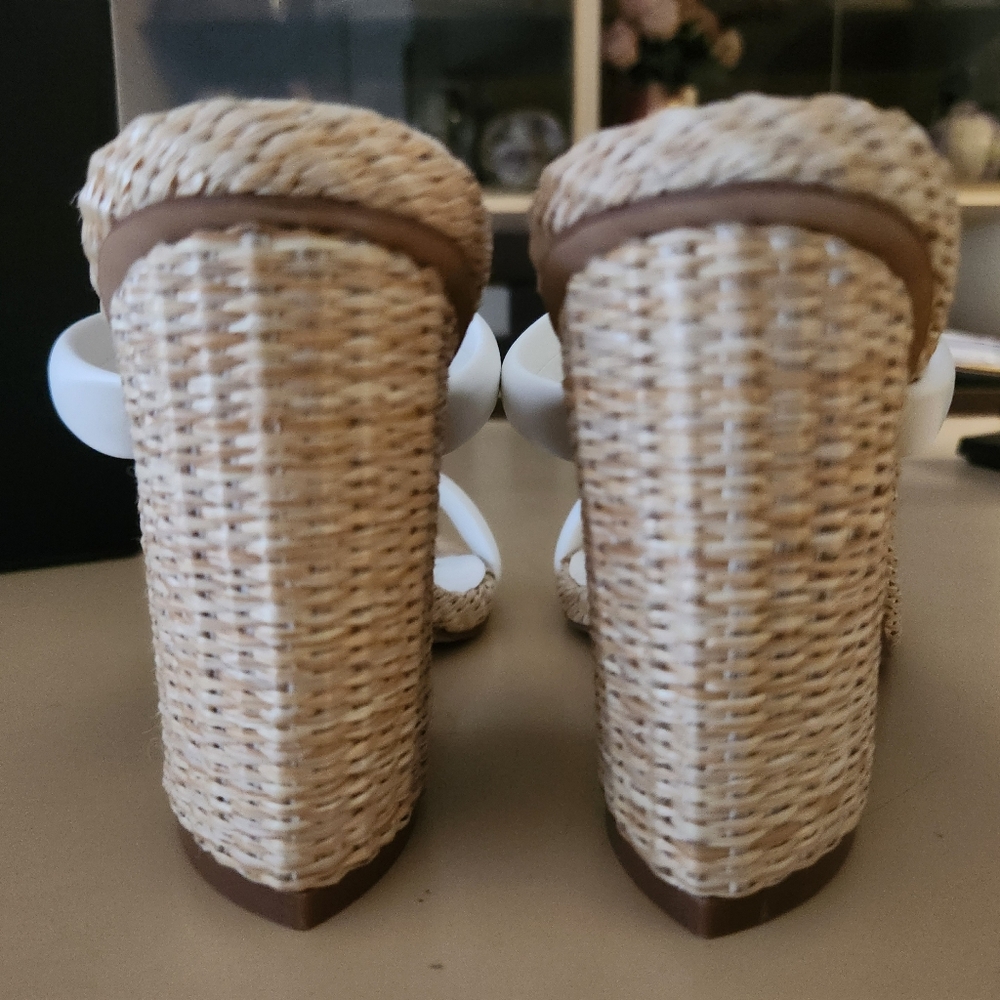 ShuShop Gardenia Wicker Block Heel Slide Sandal - NIB - Picture 8 of 15